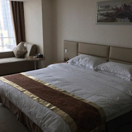 Fulinmen Business Hotel Шаосин Екстериор снимка