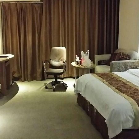 Fulinmen Business Hotel Шаосин Екстериор снимка