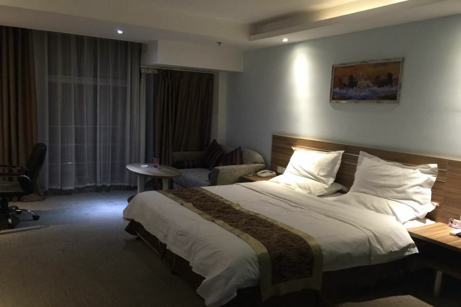 Fulinmen Business Hotel Шаосин Екстериор снимка